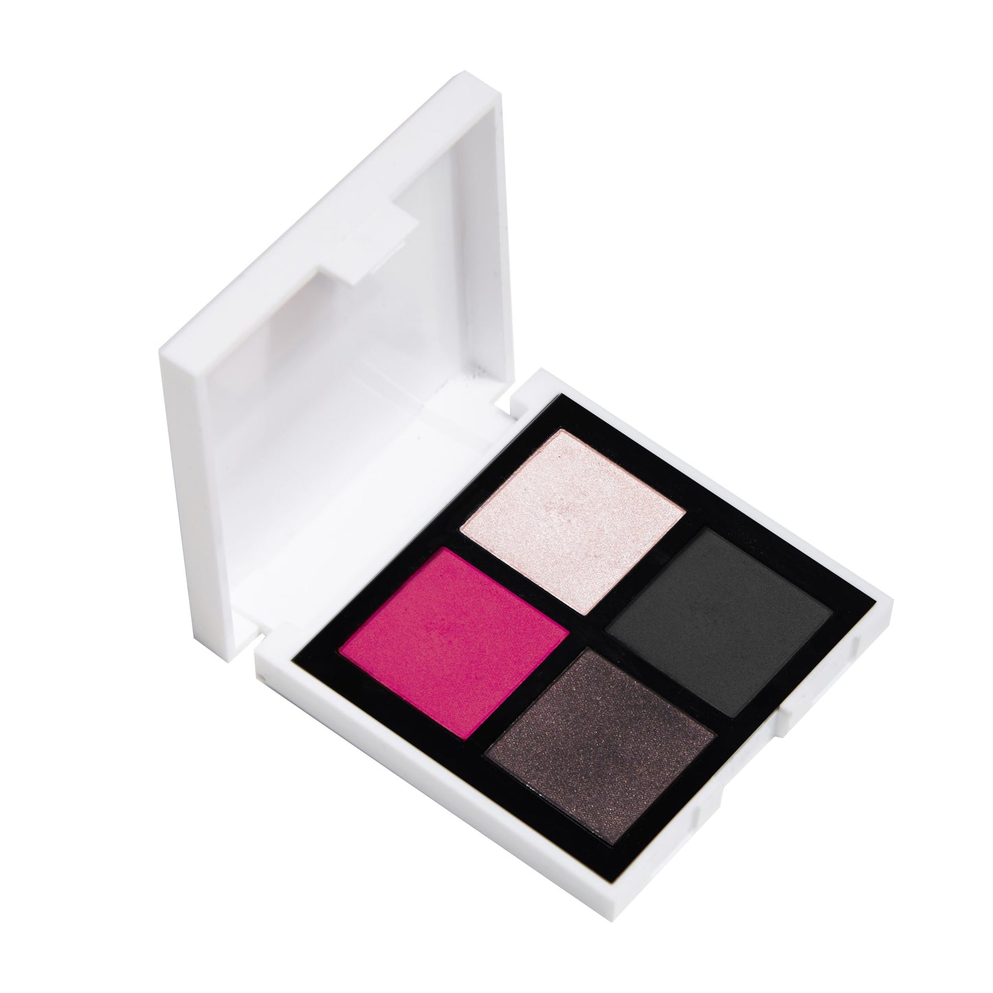Trousse versatile composta, oltre che dal colore pilota Magenta, da due ombretti acquarellabili – fango e nero – e un punto luce estremo