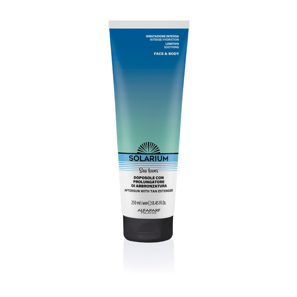 Trattamento doposole in crema dalla texture leggera e rinfrescante che assicura un’azione idratante intensa e prolunga l’abbronzatura. Ricco in Aloe Vera, riconosciuta per la sua azione lenitiva e capace di lenire i rossori. Per una pelle idratata e morbida , un’immediata sensazione di sollievo e un’ abbronzatura che dura a lungo