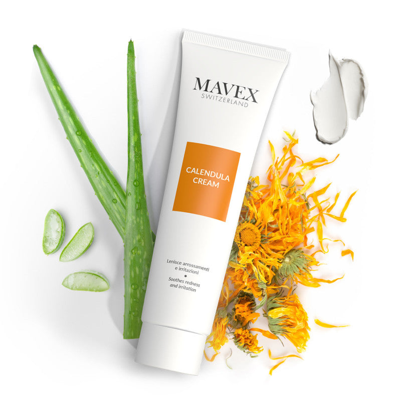 MAVEX - FITOCEUTICI - CALENDULA CREAM PER ERITEMI SOLARI. Crema a rapido assorbimento, ideale per calmare arrossamento, bruciore, prurito, irritazione, dovuti ad allergie, dermatiti, aggressioni degli agenti esterni, traumi post rasatura e post depilazione. Un valido aiuto contro gli eritemi solari. Ha un effetto fresco, lenitivo, calmante e dona un' immediata sensazione di sollievo e morbidezza, restituendo alla pelle freschezza ed elasticità.