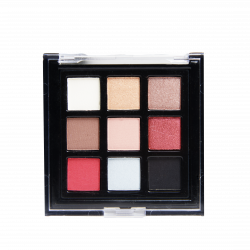 9 nuances racchiuse in una pratica trousse da borsetta, versatile e modulabile con colori moda sia opachi che perlati da utilizzare su occhi guance e labbra. Applicabile comodamente con il dito per creare sfumature e dare brillantezza al tuo viso. Per una tenuta Super a lunga durata si consiglia di anteporre il Chubby Occhi Primer.